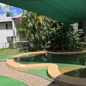 Aparthotel Coral Reef ***
